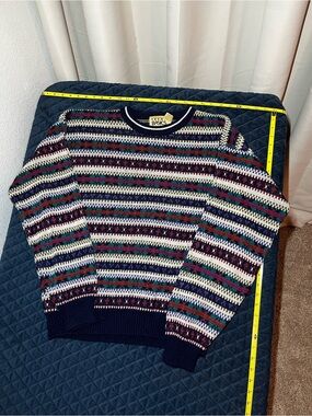 Vintage Trend Basics Navy Multicolor Striped Crewneck Sweater